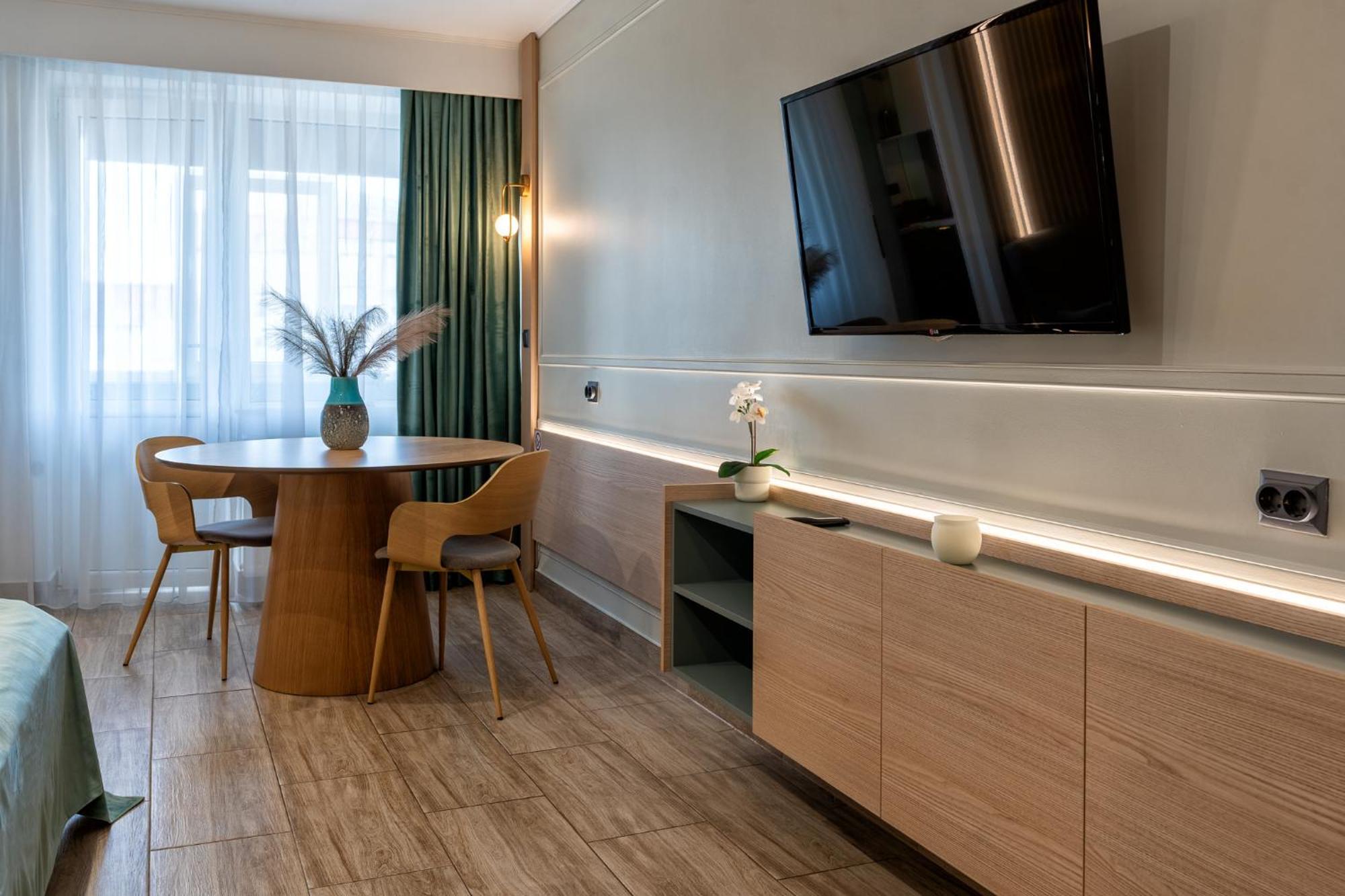 Marcos Studio Nice And Cozy 皮特什蒂 外观 照片